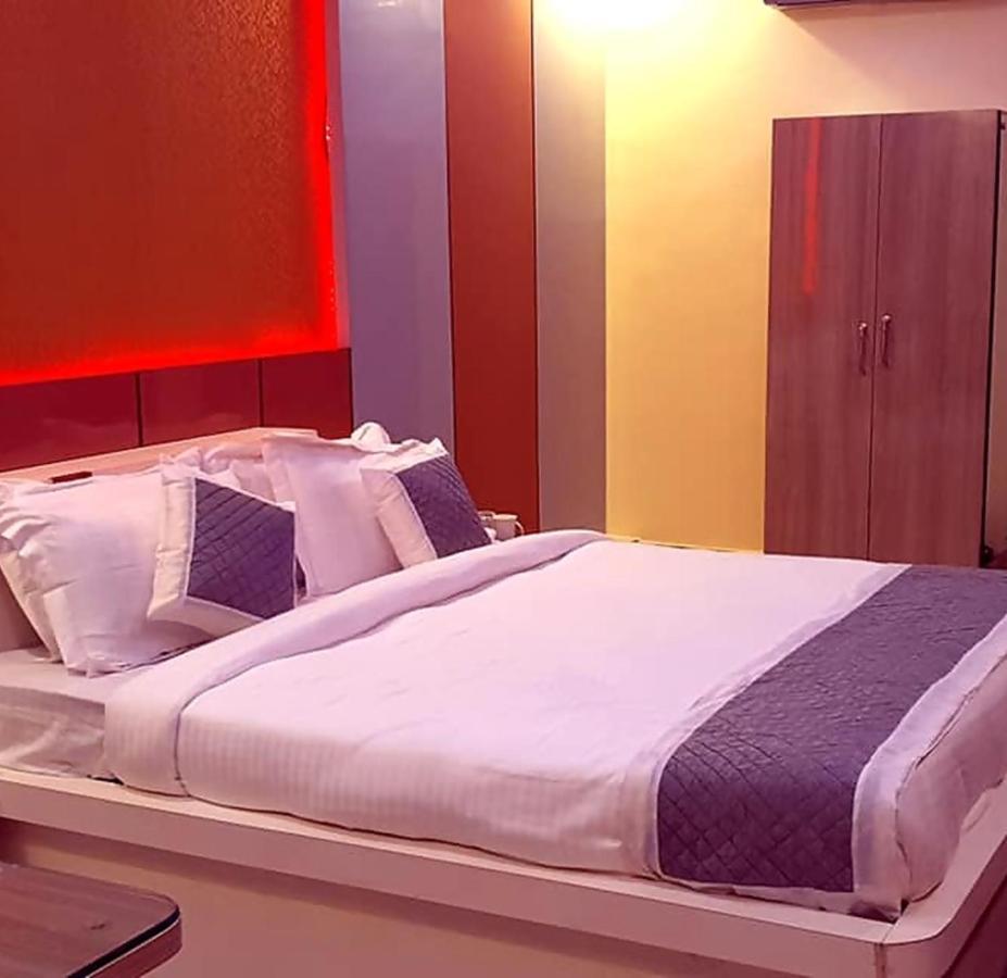 Gokul Raj By Wb Economy , Madhubani Hotel ภายนอก รูปภาพ