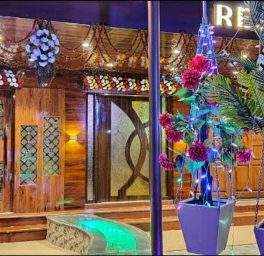 Gokul Raj By Wb Economy , Madhubani Hotel ภายนอก รูปภาพ