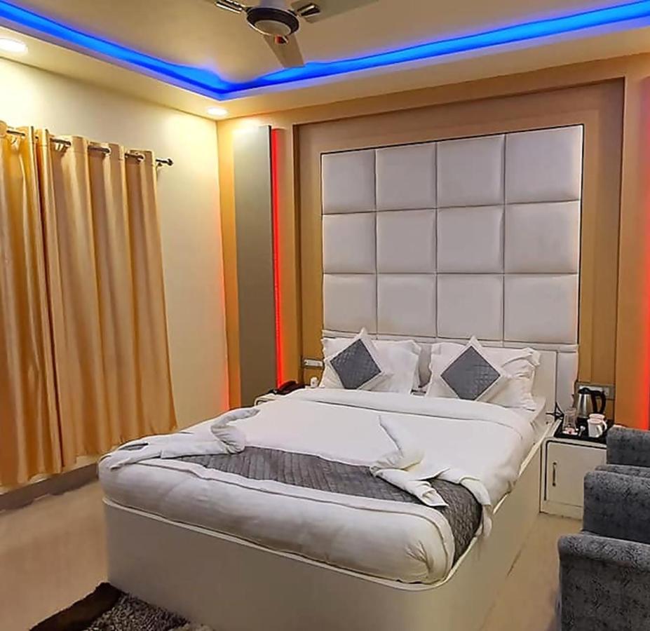 Gokul Raj By Wb Economy , Madhubani Hotel ภายนอก รูปภาพ