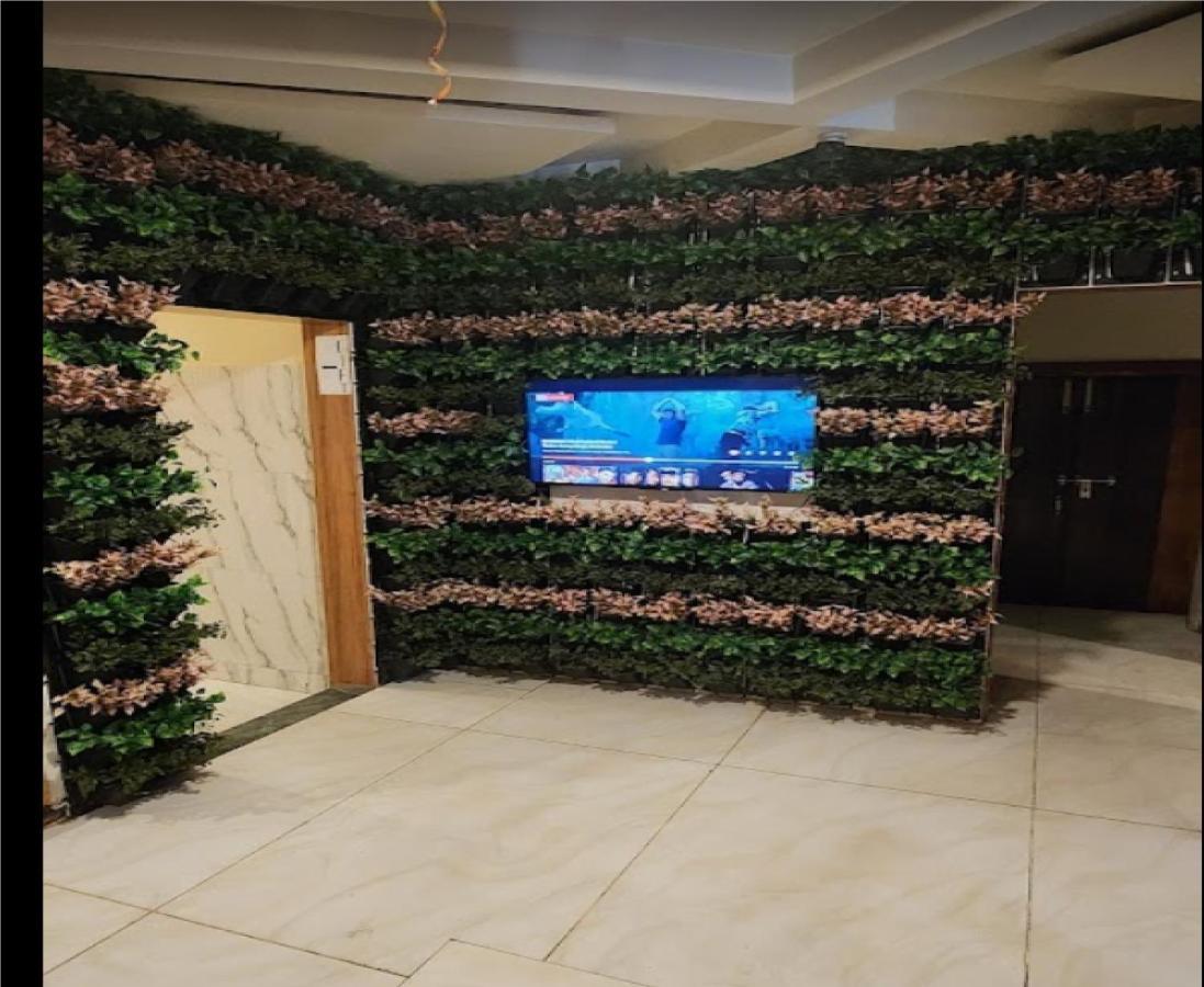 Gokul Raj By Wb Economy , Madhubani Hotel ภายนอก รูปภาพ